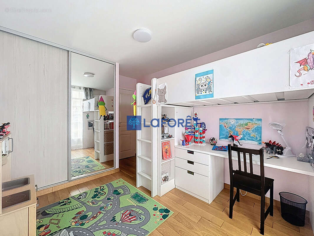 Appartement à SAVIGNY-SUR-ORGE