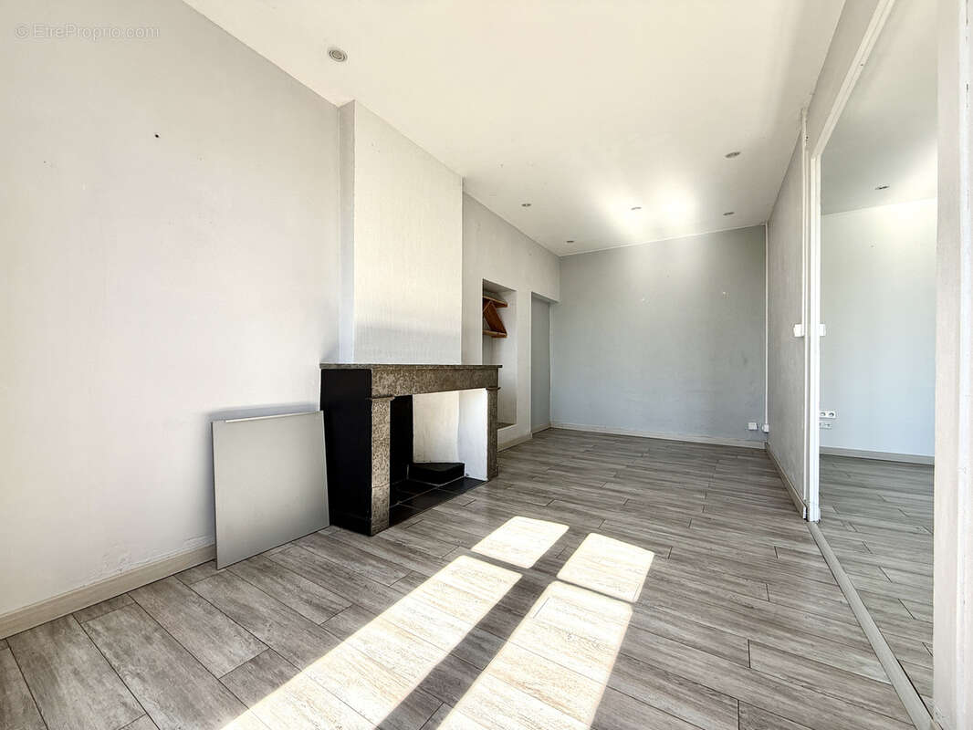Appartement à VERIN