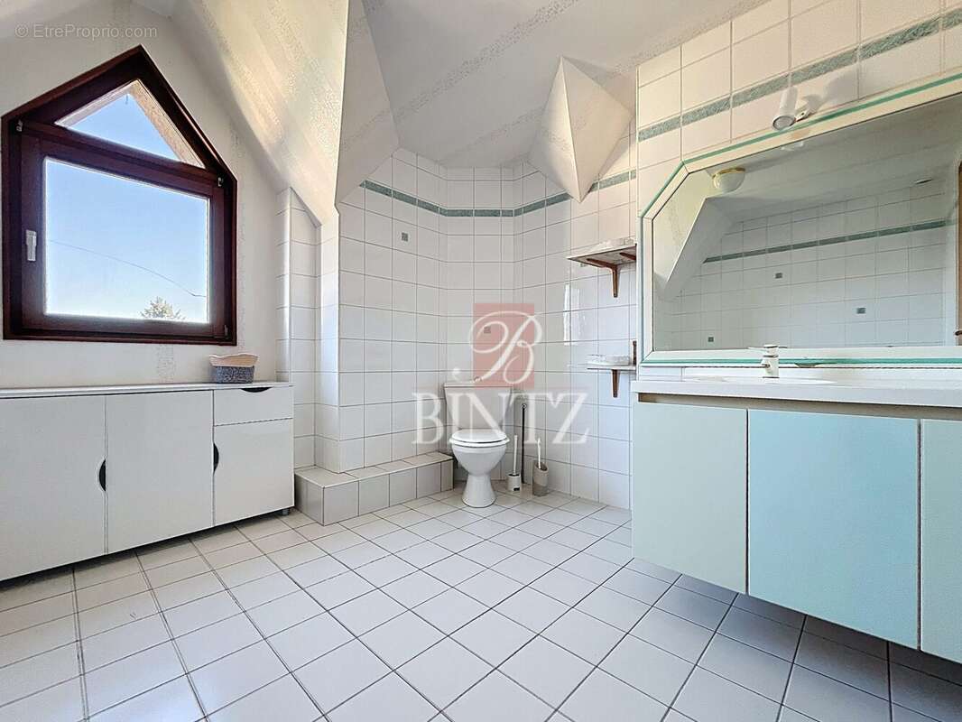 Salle de bain - Maison à ESCHAU