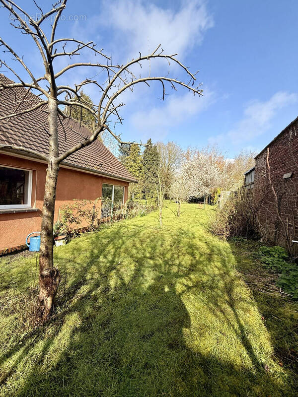 Maison à VILLERS-BRETONNEUX