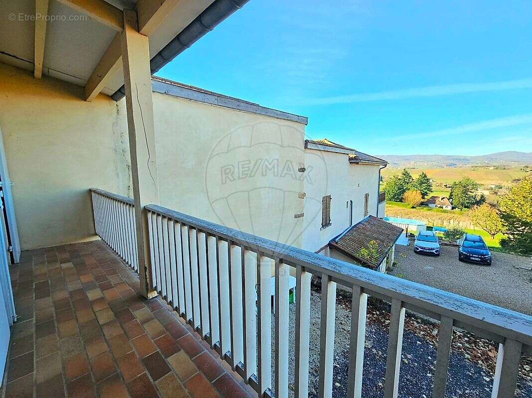 Appartement à POMMIERS