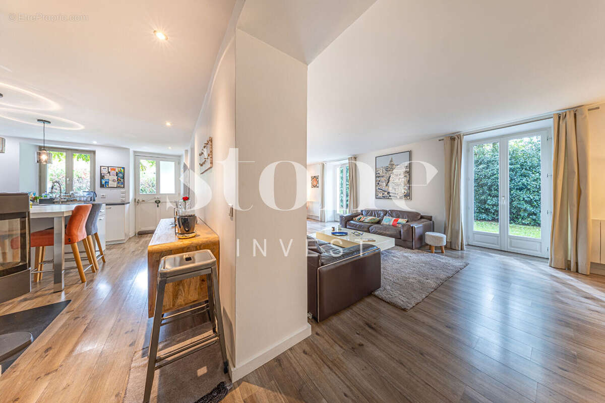 Appartement à MENTHON-SAINT-BERNARD