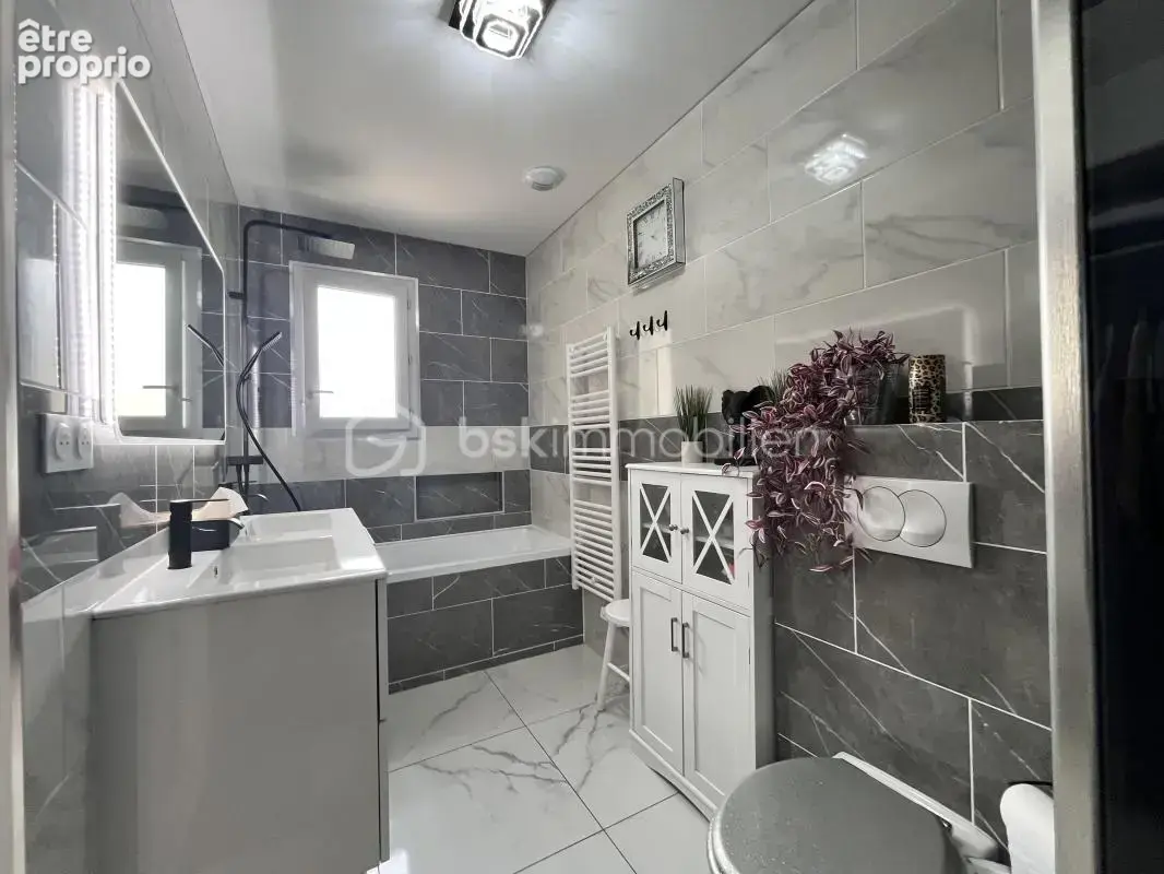 Maison de plain-pied 124 m² – Un cadre de vie exceptionnel dans les Bauges au CHATELARD - photo 9