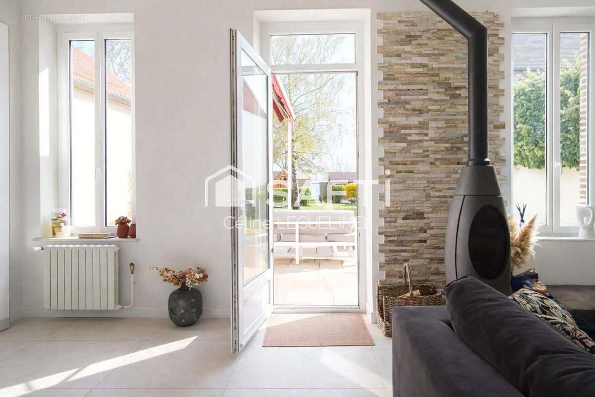 Photo 4 - Maison à MAULETTE