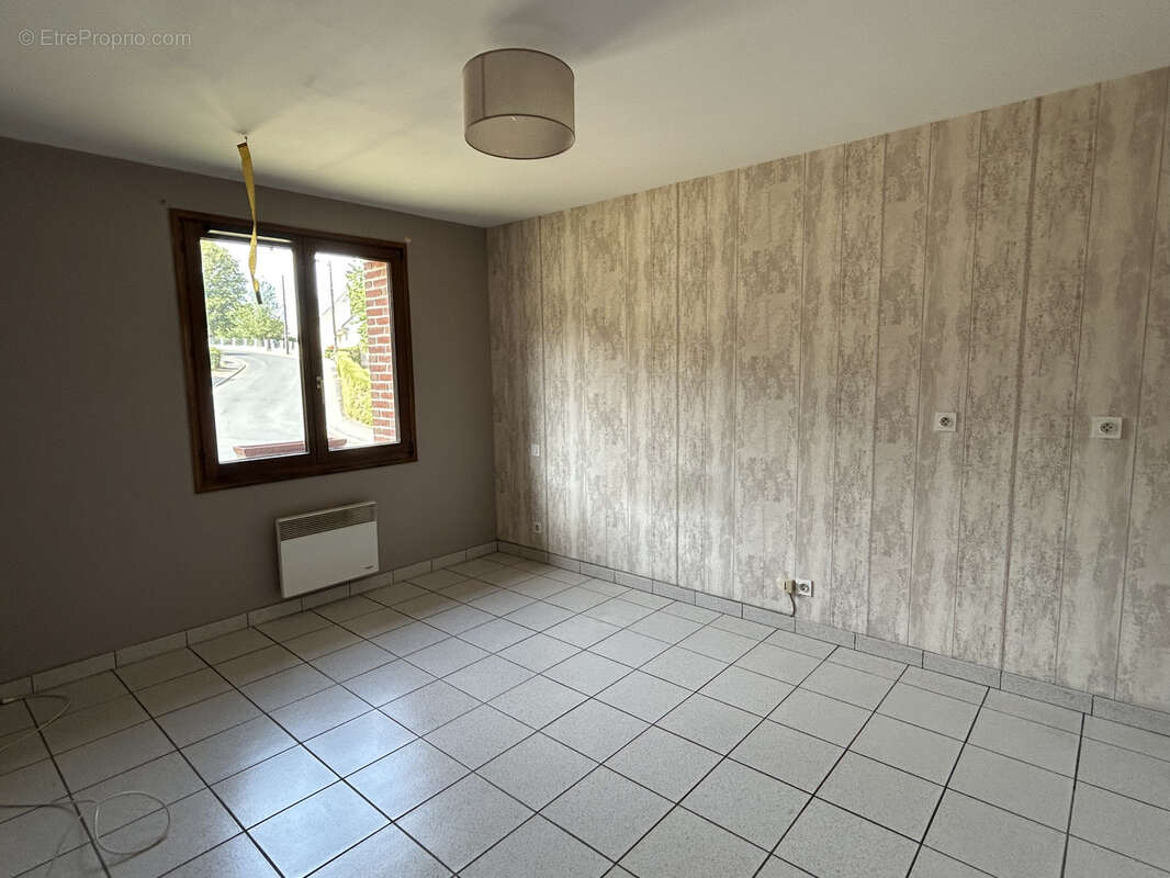 Propriété proche du centre Poix de Picardie - photo 9