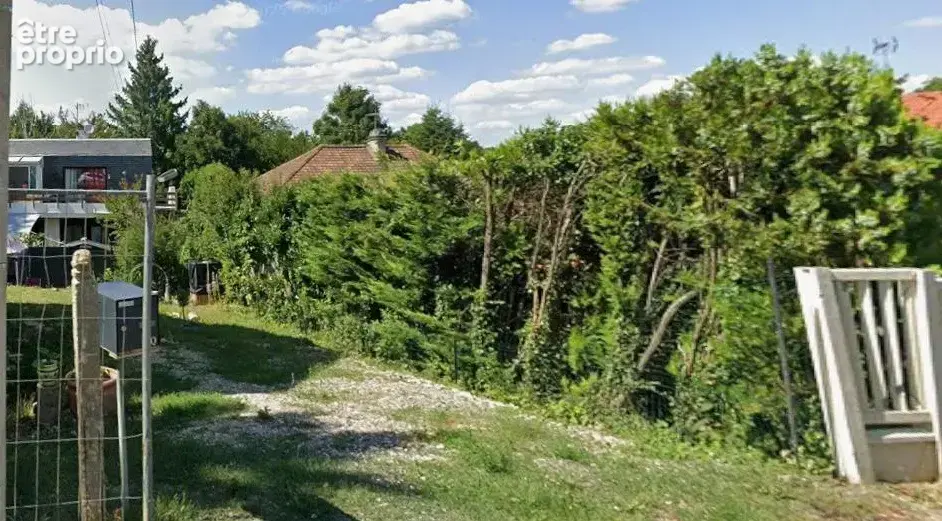 Terrain à ARPAJON