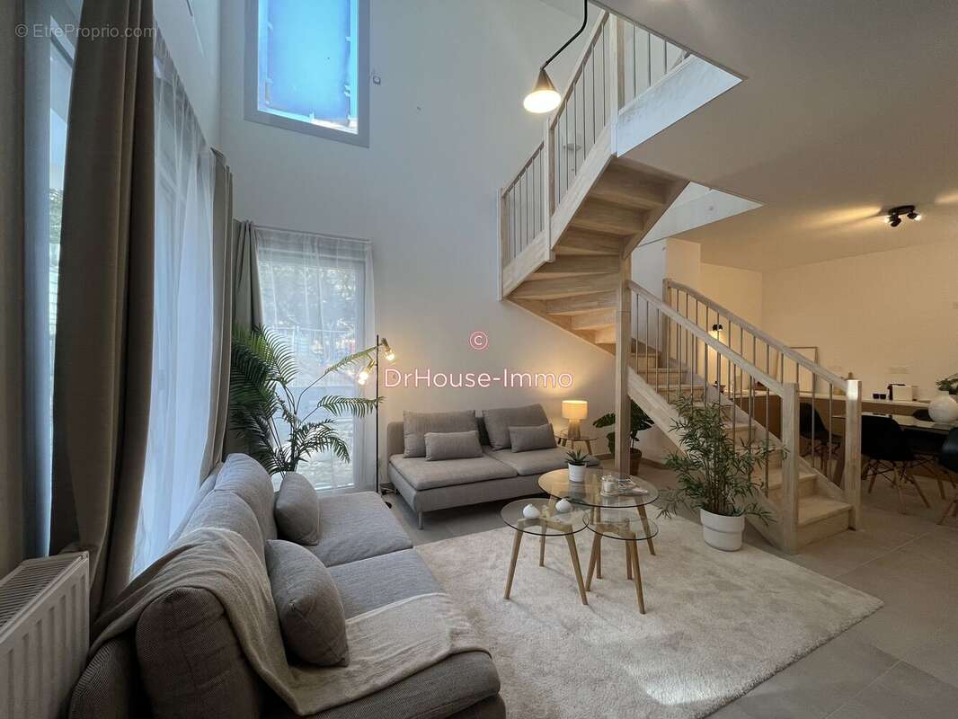 Appartement à MARSEILLE-10E