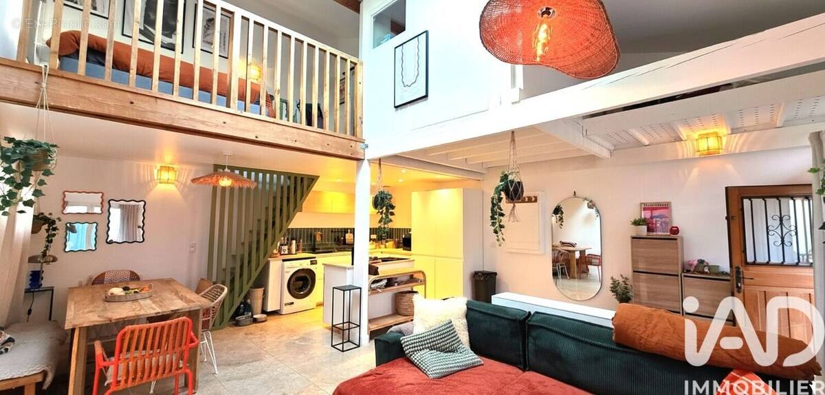 Photo 1 - Maison à IVRY-SUR-SEINE