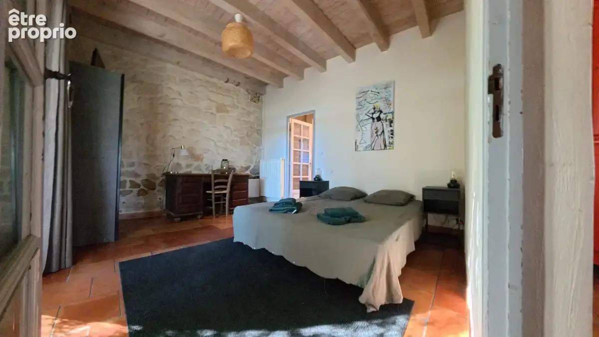 BEAUCAIRE Mas 6 pièces 186 m2 - 5 chambres - 3 SDB - photo 8