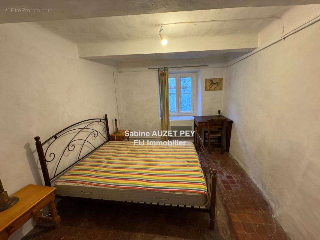 Appartement à LA JAVIE