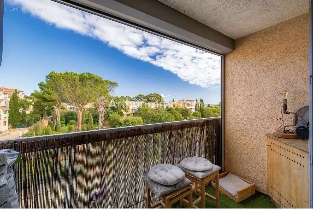 Appartement à FREJUS