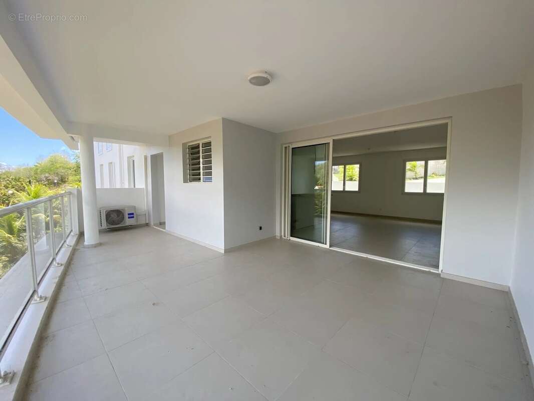 Appartement à LES TROIS-ILETS