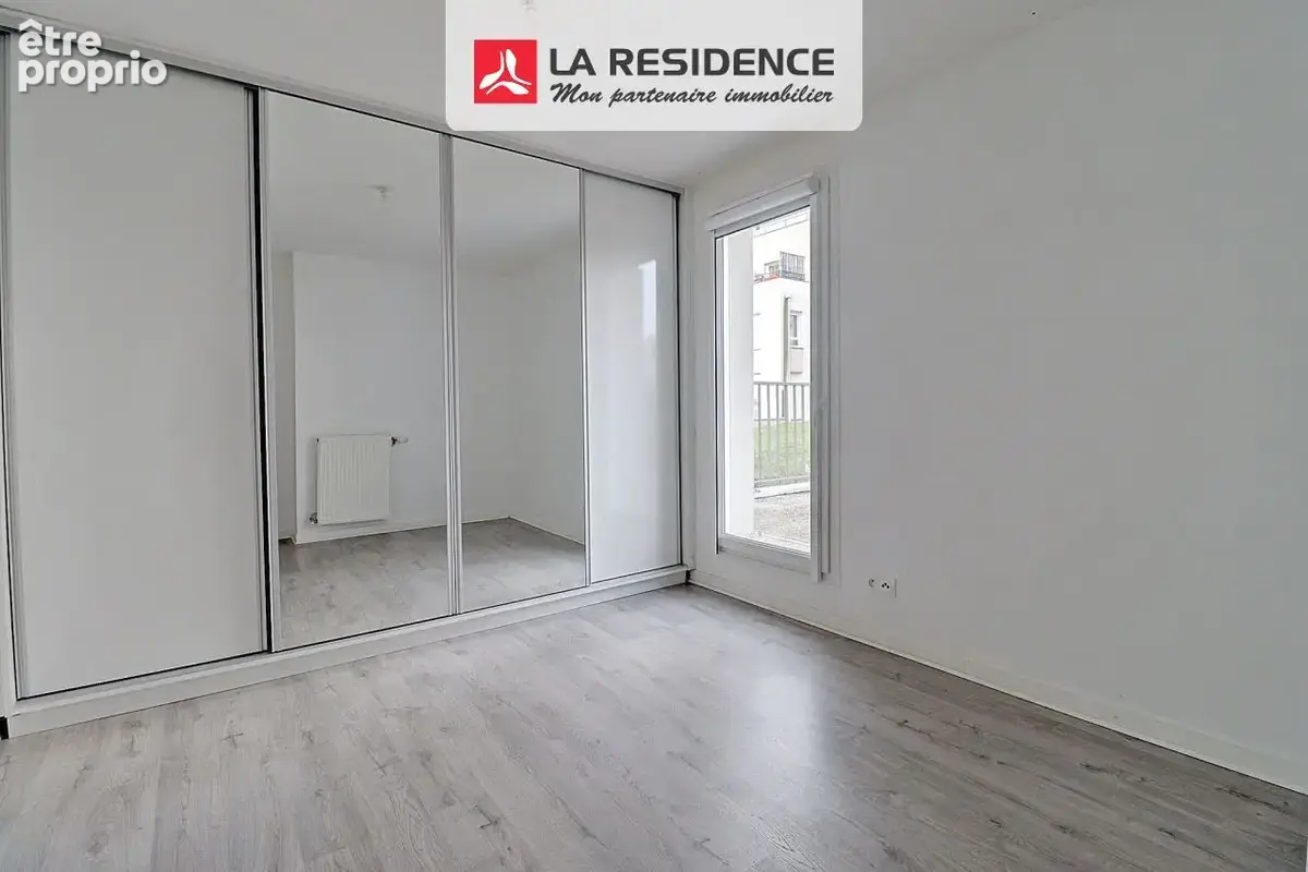 Appartement 2 pièces 44 m² à vendre à Poissy (78300) - photo 4