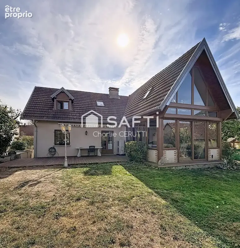 Photo 1 - Maison à CHENECEY-BUILLON
