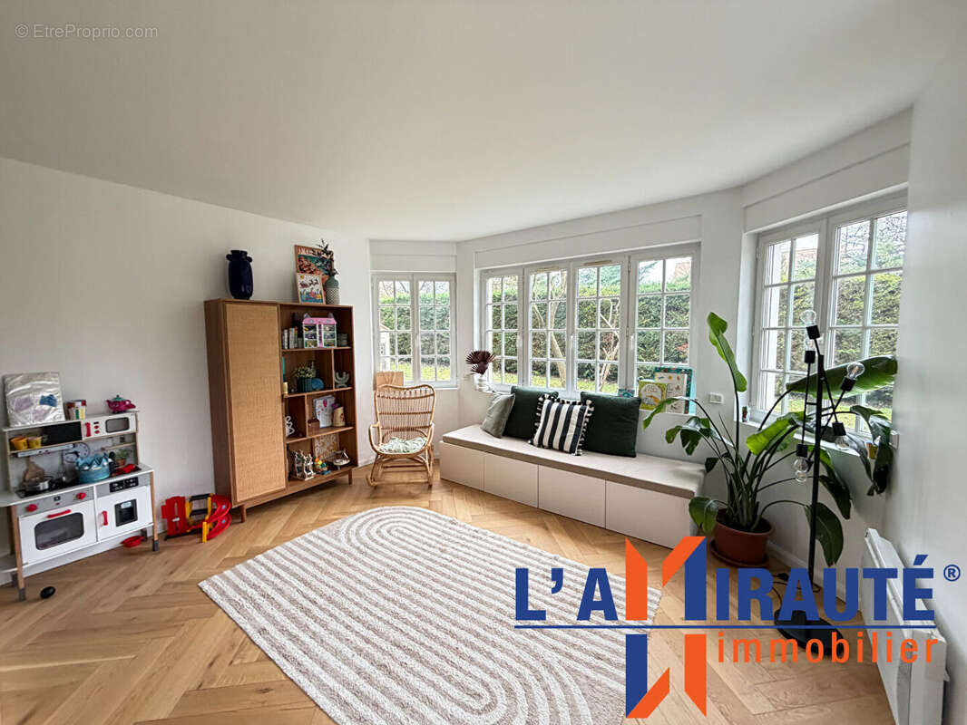 Maison à MONTESSON