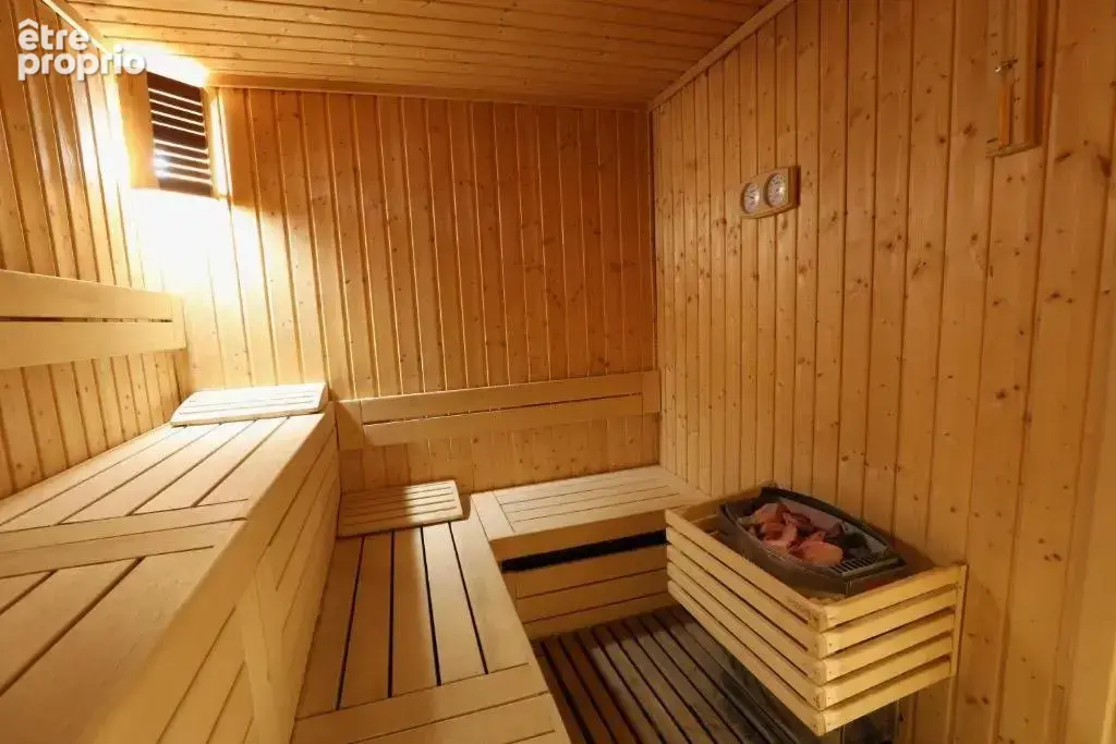 INVESTISSEMENT LOCATIF  Modane  Résidence de Tourisme SOWELL Family Valfréjus - 6.38 % de rentabilité - photo 12