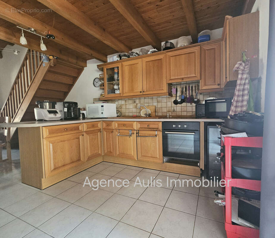 Grande Maison Familiale 4 chambres sur les Hauts de Saint Pierre La Mer - photo 5