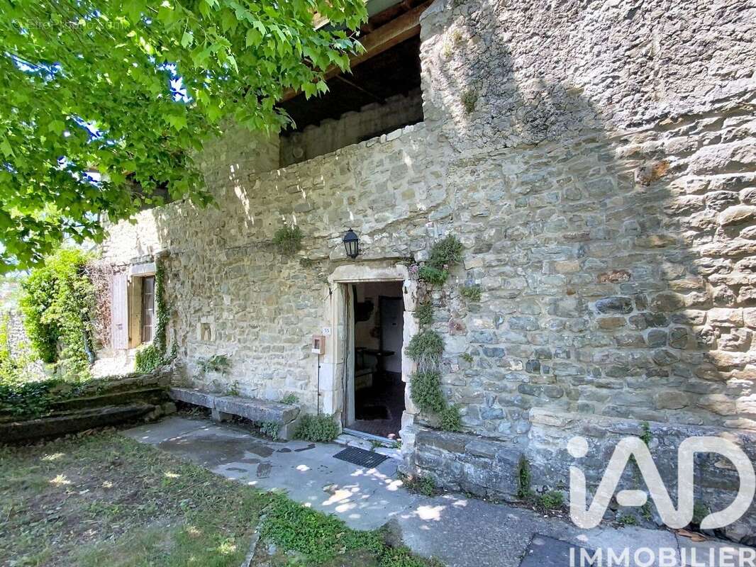 Photo 2 - Maison à LA BEGUDE-DE-MAZENC