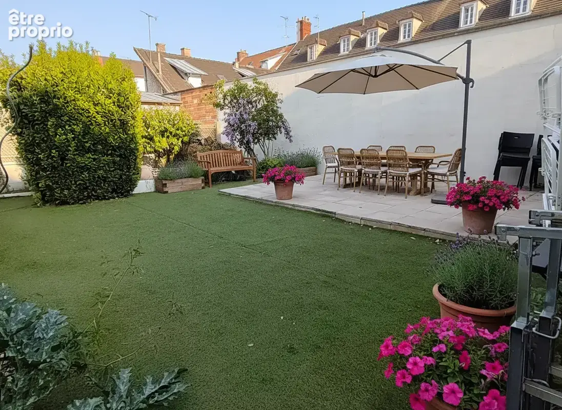 Rare à Chantilly   Maison familiale avec espace professionnel - photo 2