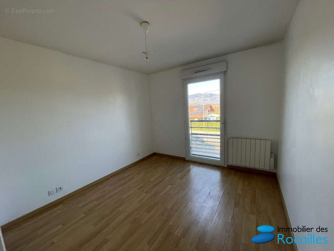 Appartement à REIGNIER