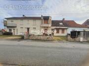 Appartement à CHAMBLET