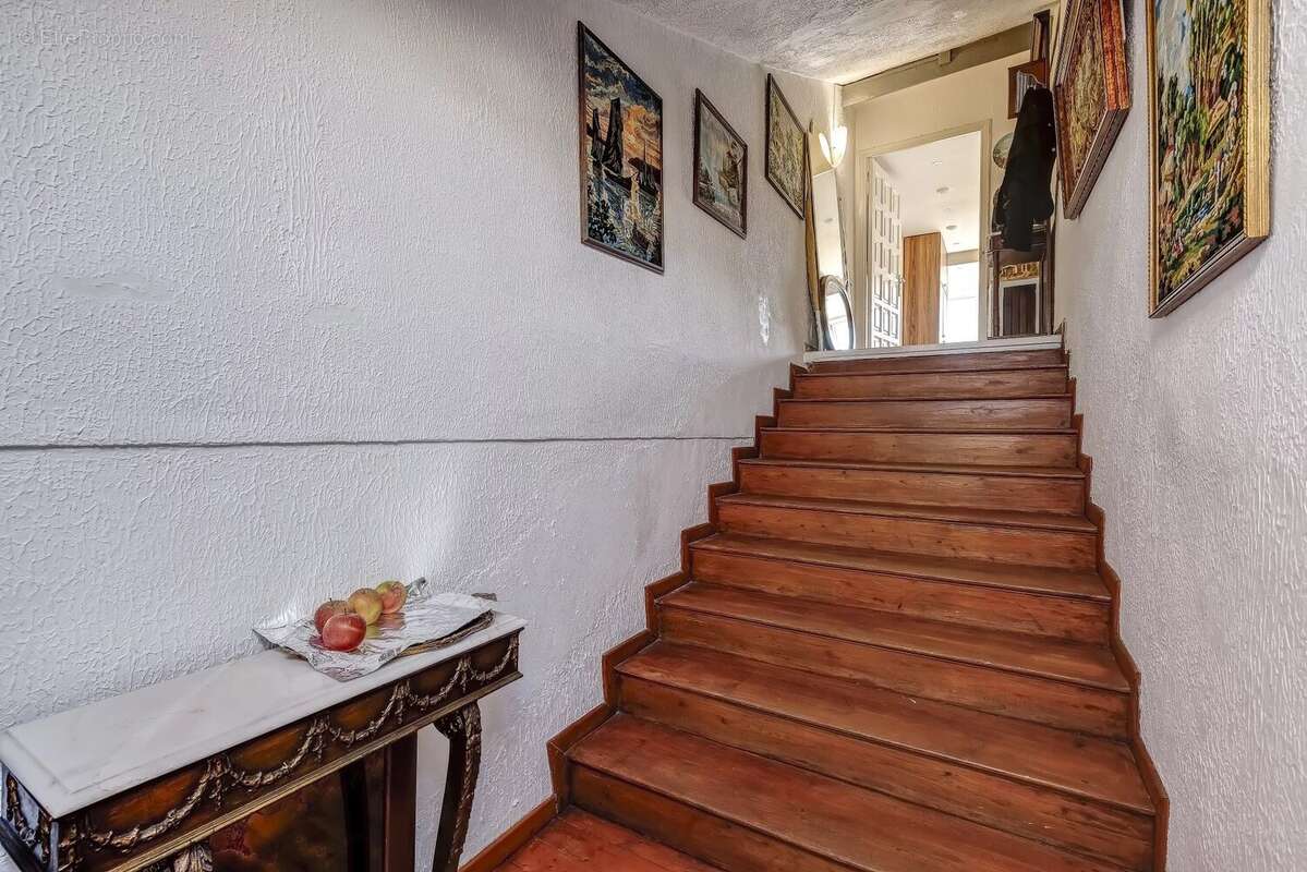Appartement à MENTON