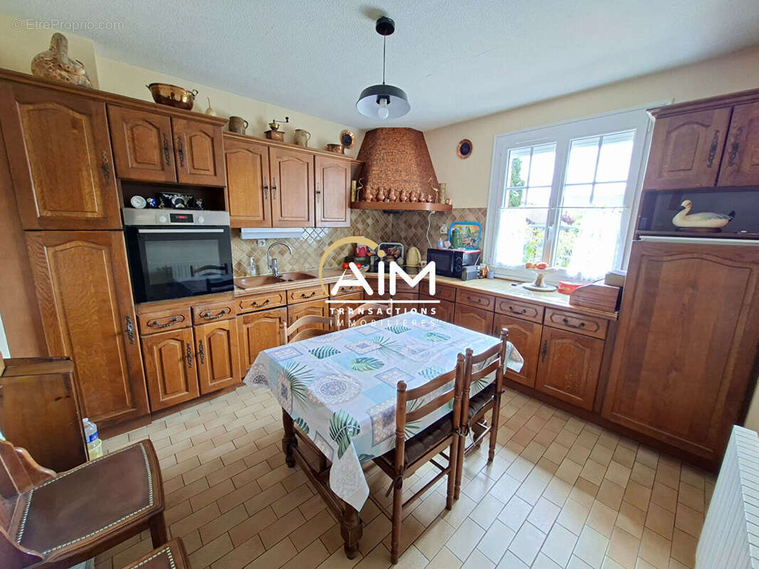 Maison à Vendre à Montlouis-sur-Loire - Réf 665 - photo 7