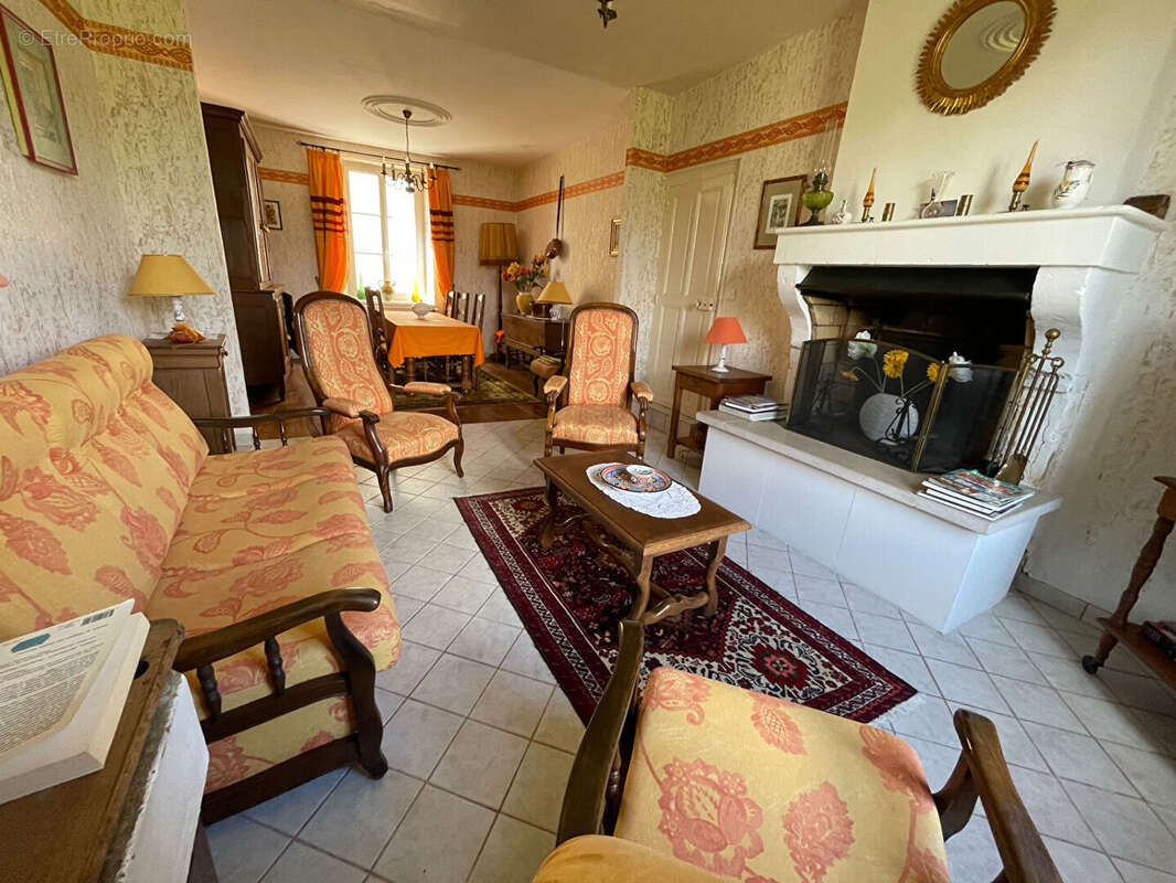 Maison à VILLOTTE-DEVANT-LOUPPY