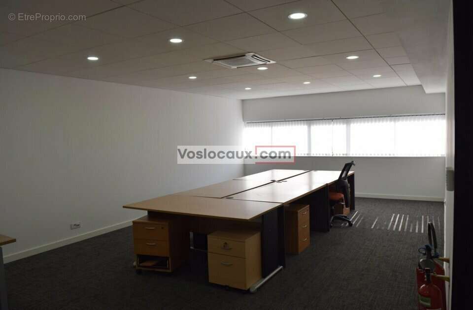 Commerce à VILLENEUVE-LOUBET