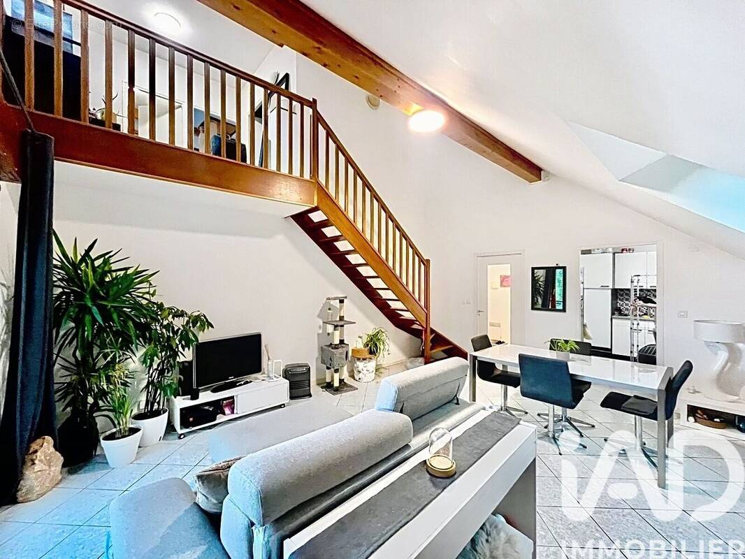 Photo 1 - Appartement à MACHILLY