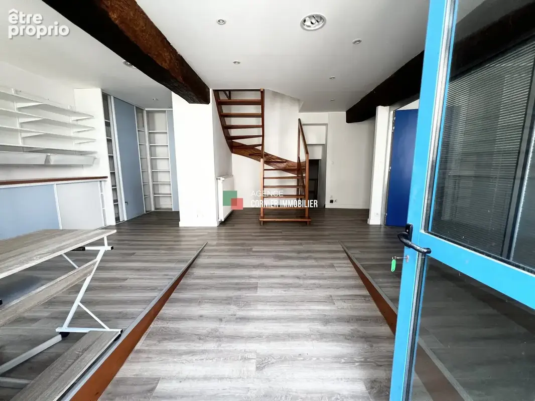 Commerce 150 m² à Acigne  - photo 2