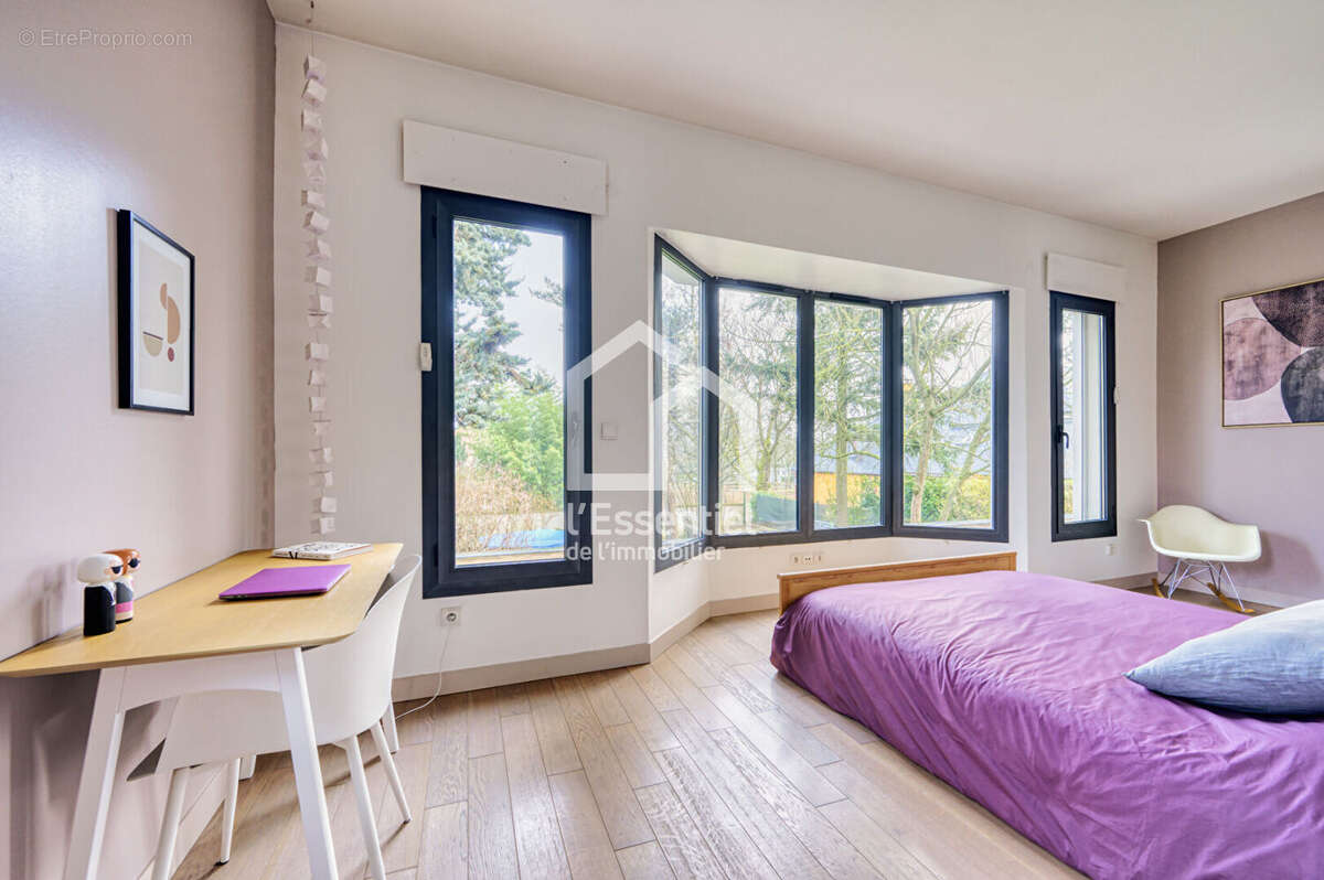 Maison à MAISONS-LAFFITTE