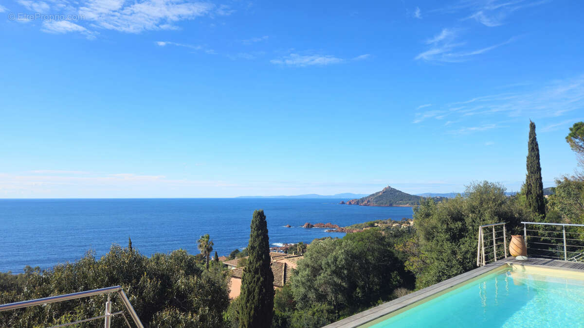 Maison à SAINT-RAPHAEL