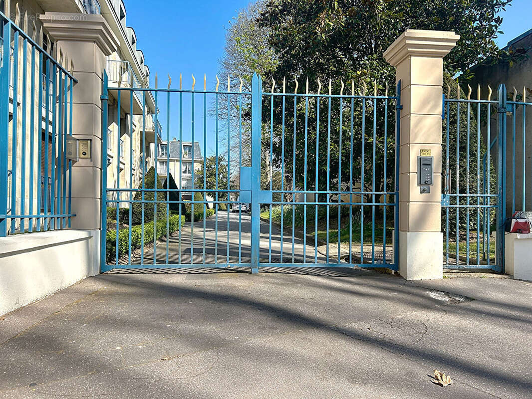 Appartement à VERSAILLES