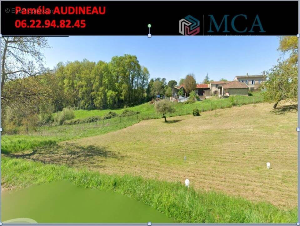 Photo Terrain à Saint-Genes-De-Lombaud au prix de 75 000€