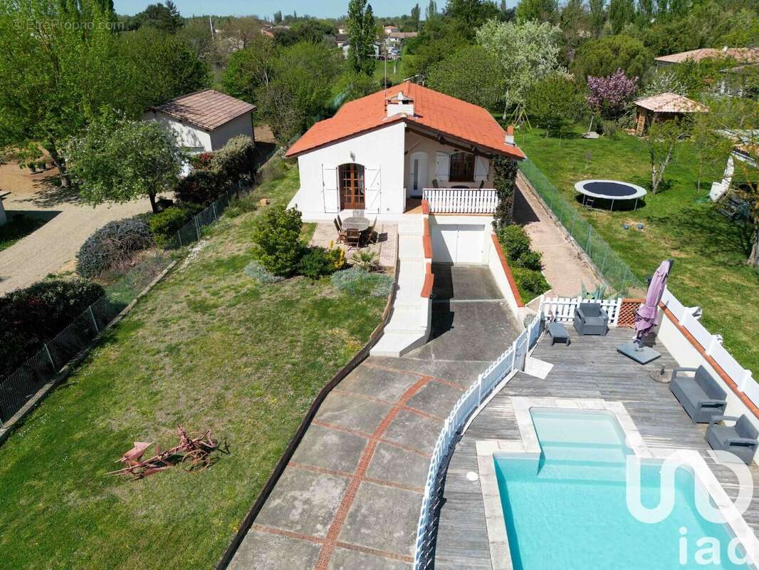 Photo 2 - Maison à BESSIERES