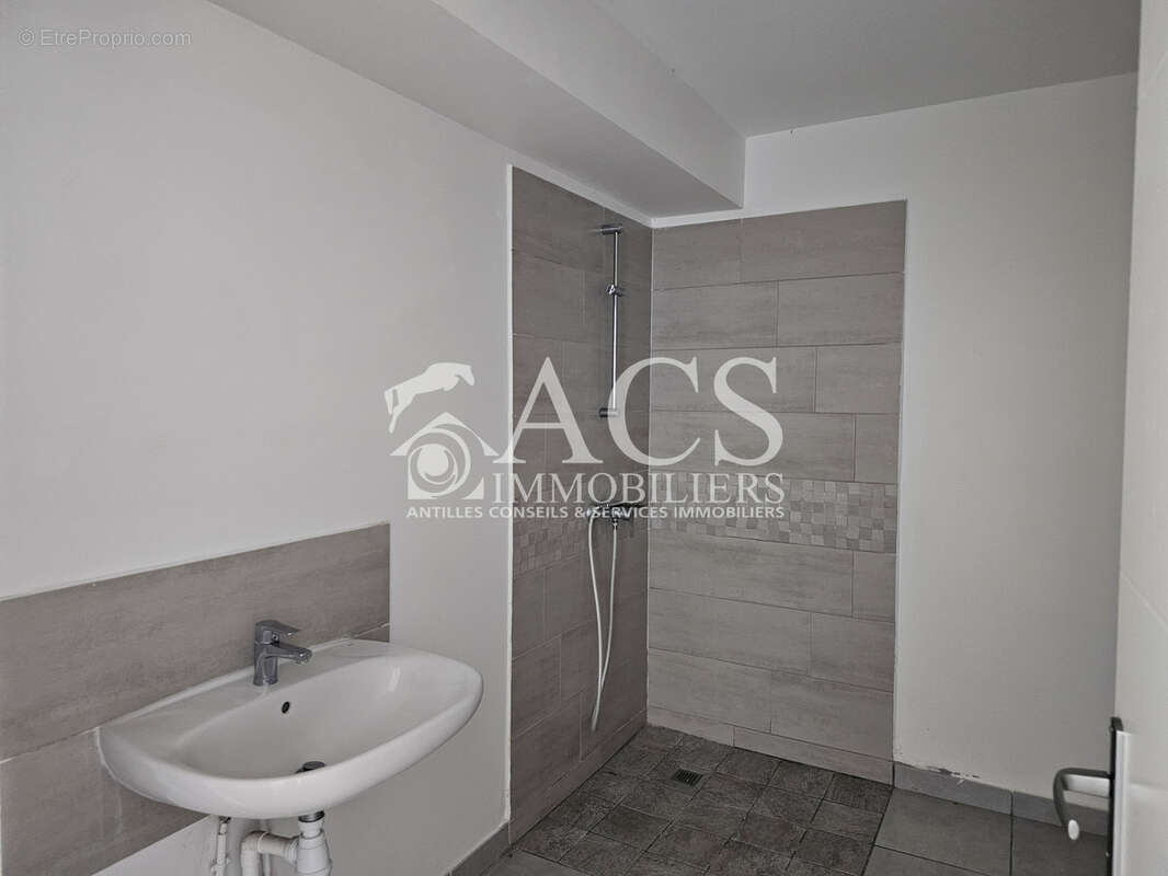 Bel appartement T2 idéalement situé au coeur de l'Etang Z'abricots - photo 3