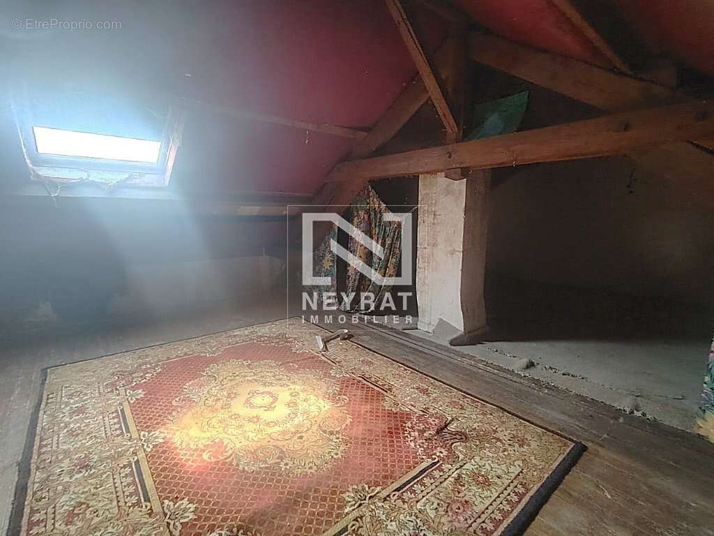 Maison de campagne de 131m² à rénover sur terrain de plus 1,5 hectare - photo 10