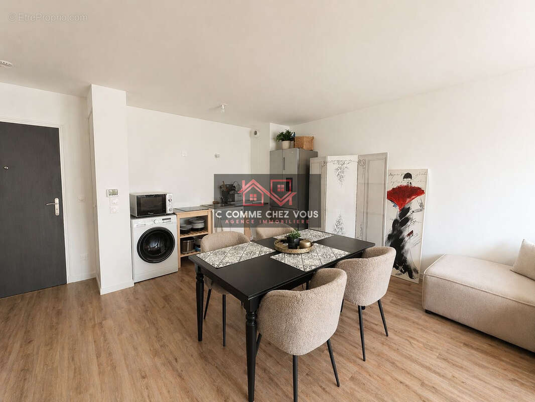 Appartement à OZOIR-LA-FERRIERE