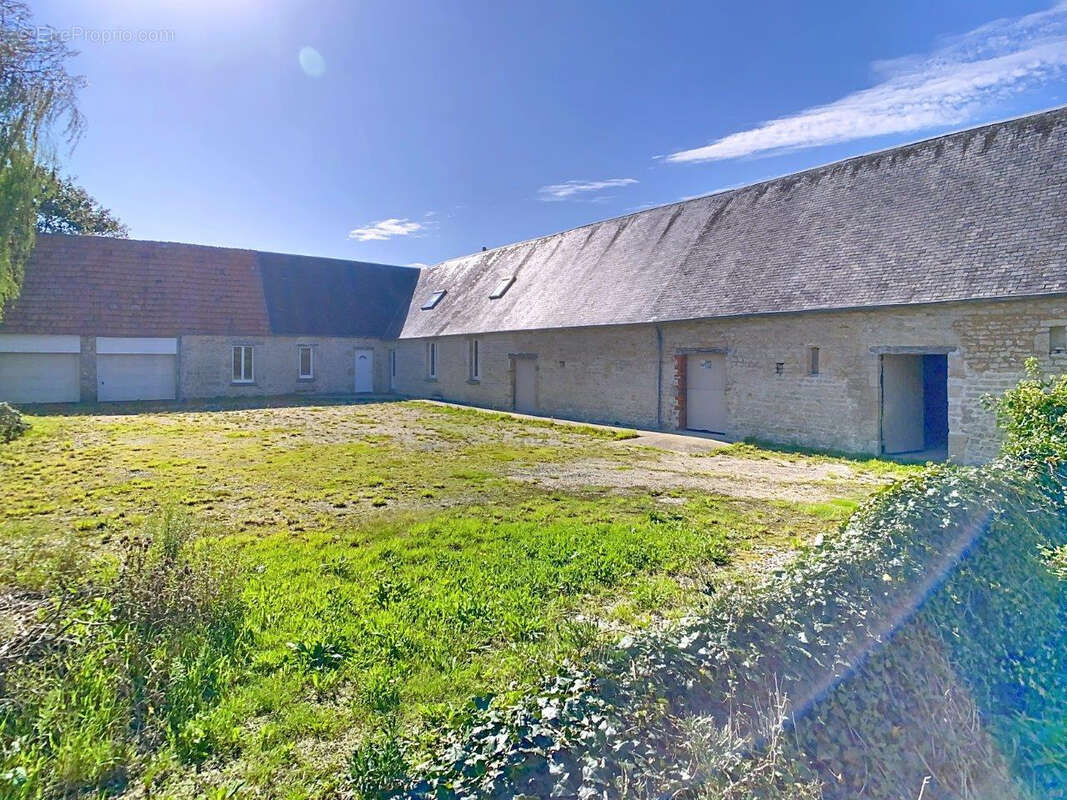 Maison à SAINTE-MERE-EGLISE