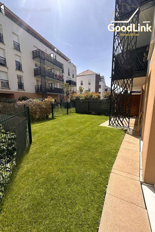 Appartement à SAINT-FARGEAU-PONTHIERRY