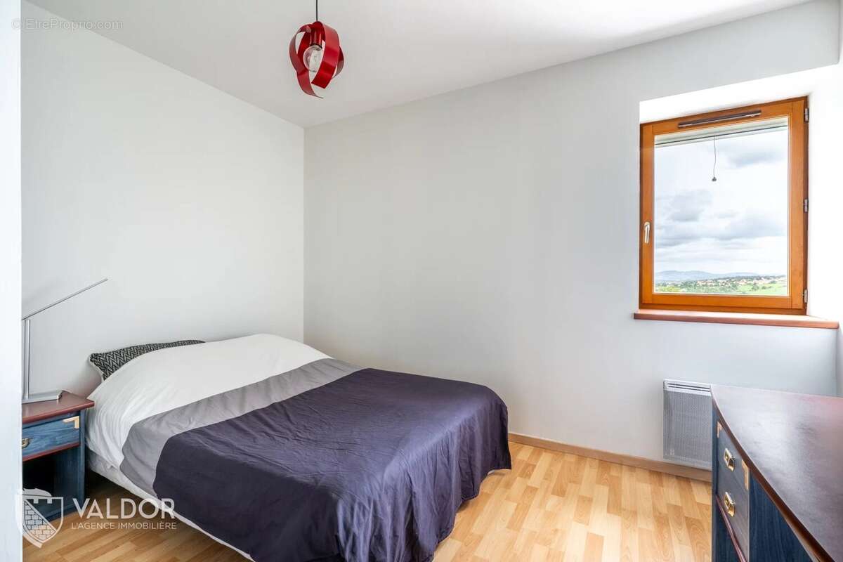 Maison à SOURCIEUX-LES-MINES