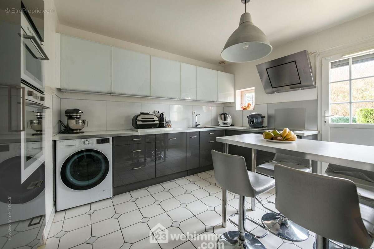 Maison à MAROLLES-EN-BRIE