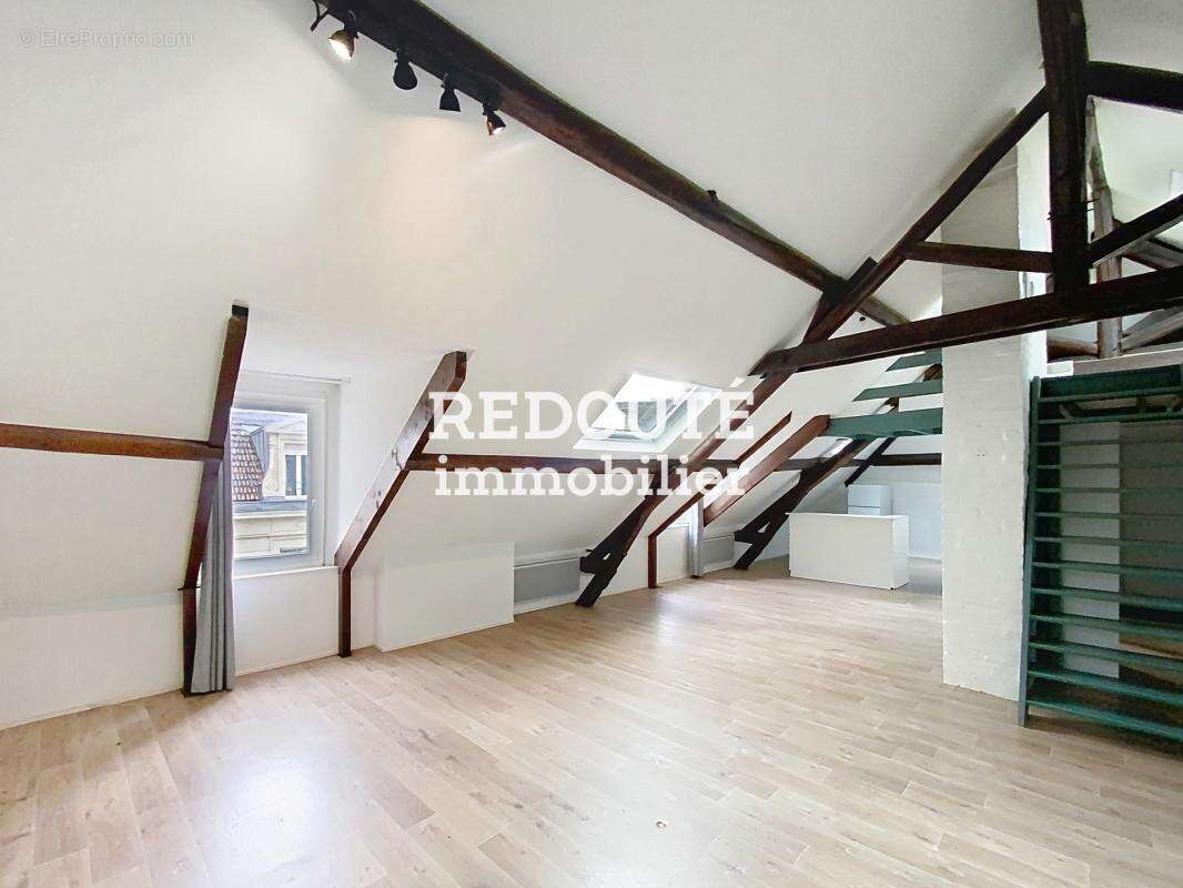 A vendre : reims centre ville / appartement t4 - photo 3