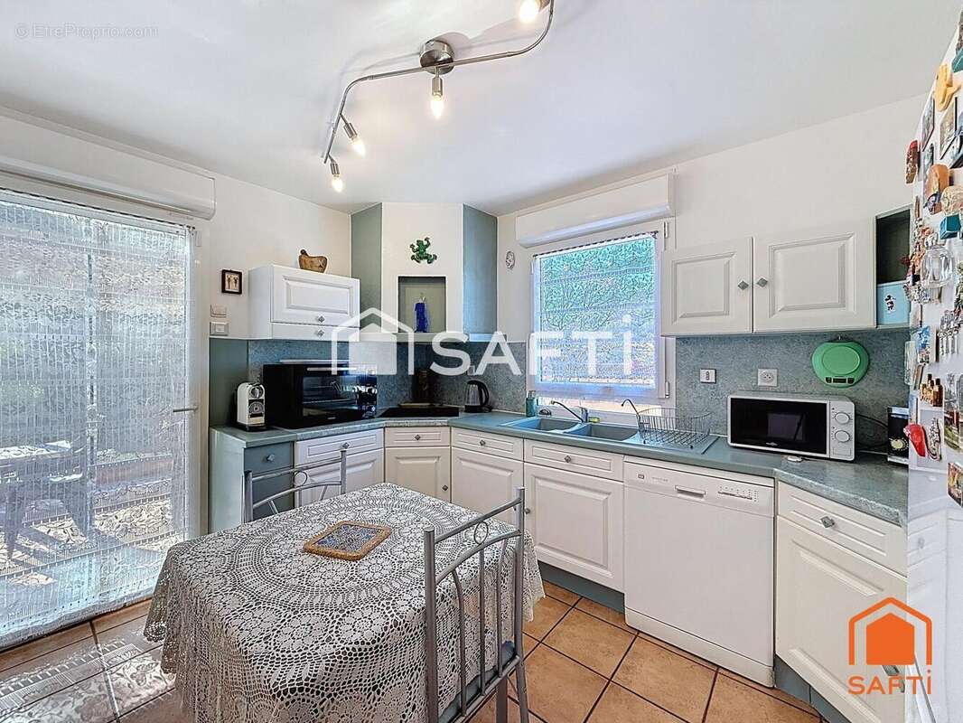 Photo 6 - Maison à REGUSSE