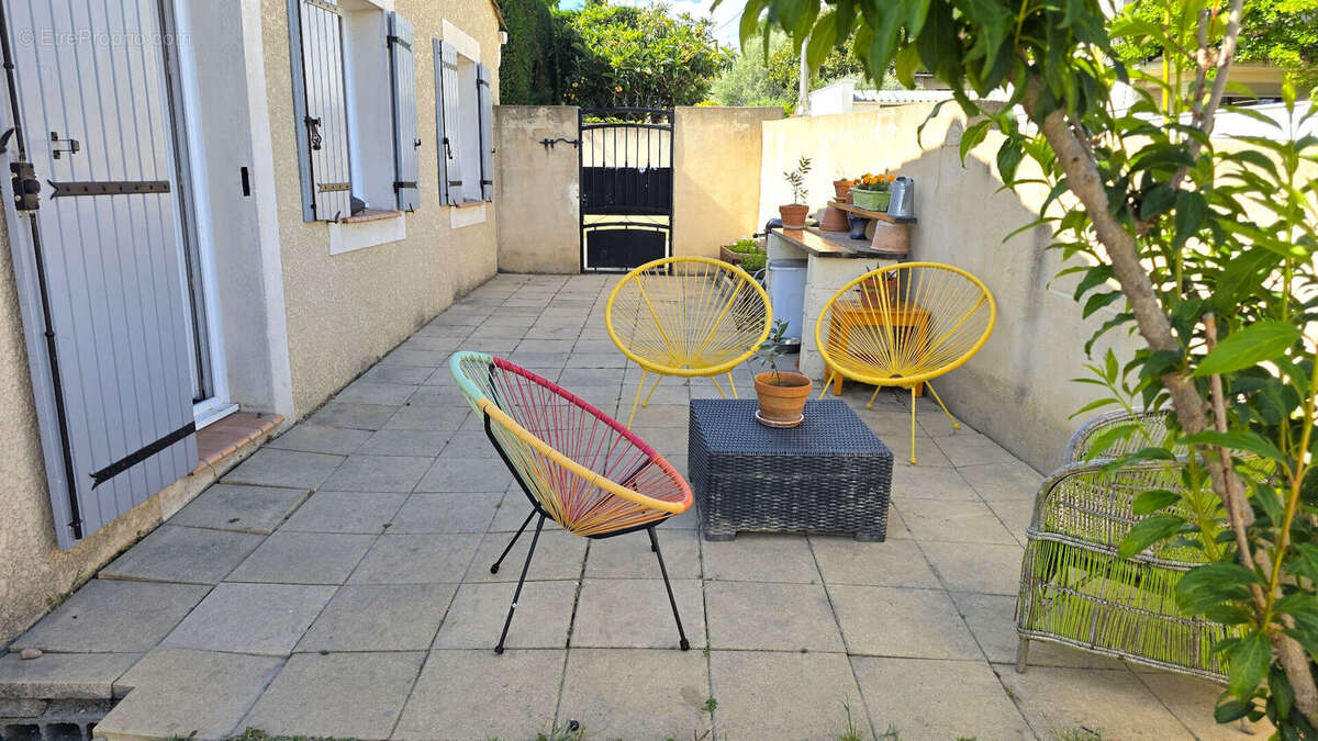 Maison à LES ANGLES