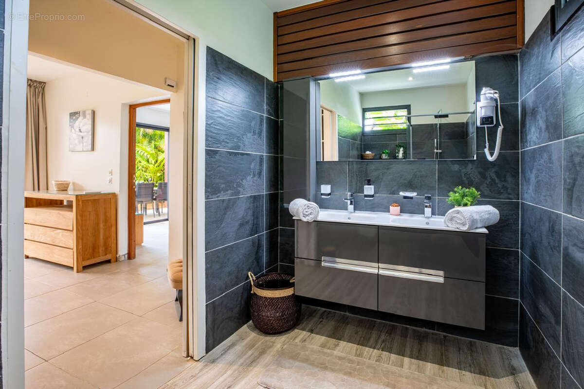 Maison à SAINT-FRANCOIS