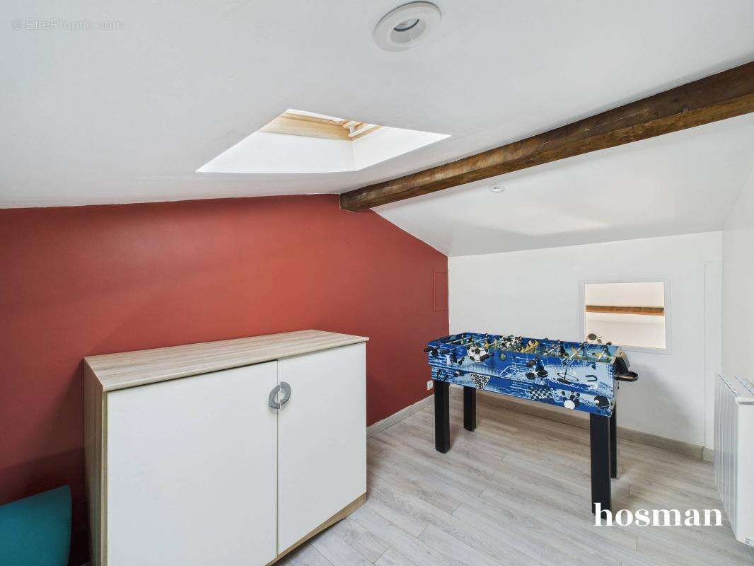 Superbe échoppe 4 pièces avec piscine, jardin et garage - Avenue de Montesquieu, Mérignac - photo 13