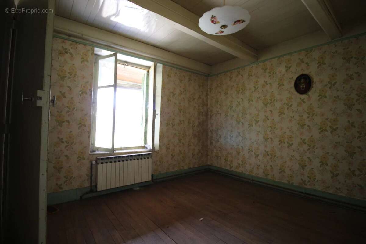Maison à LES THONS