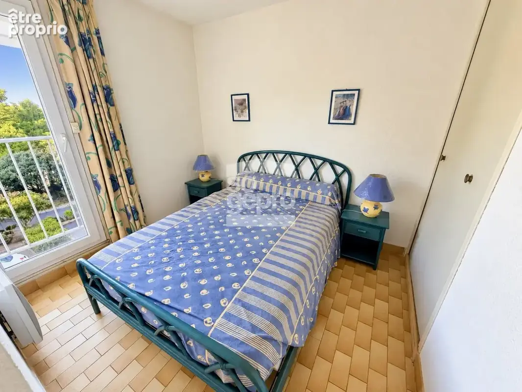 Réf : 2360 - Vente 2 Pièces cabine, avec magnifique vue Port et cellier au Cap d'Agde ! - photo 6